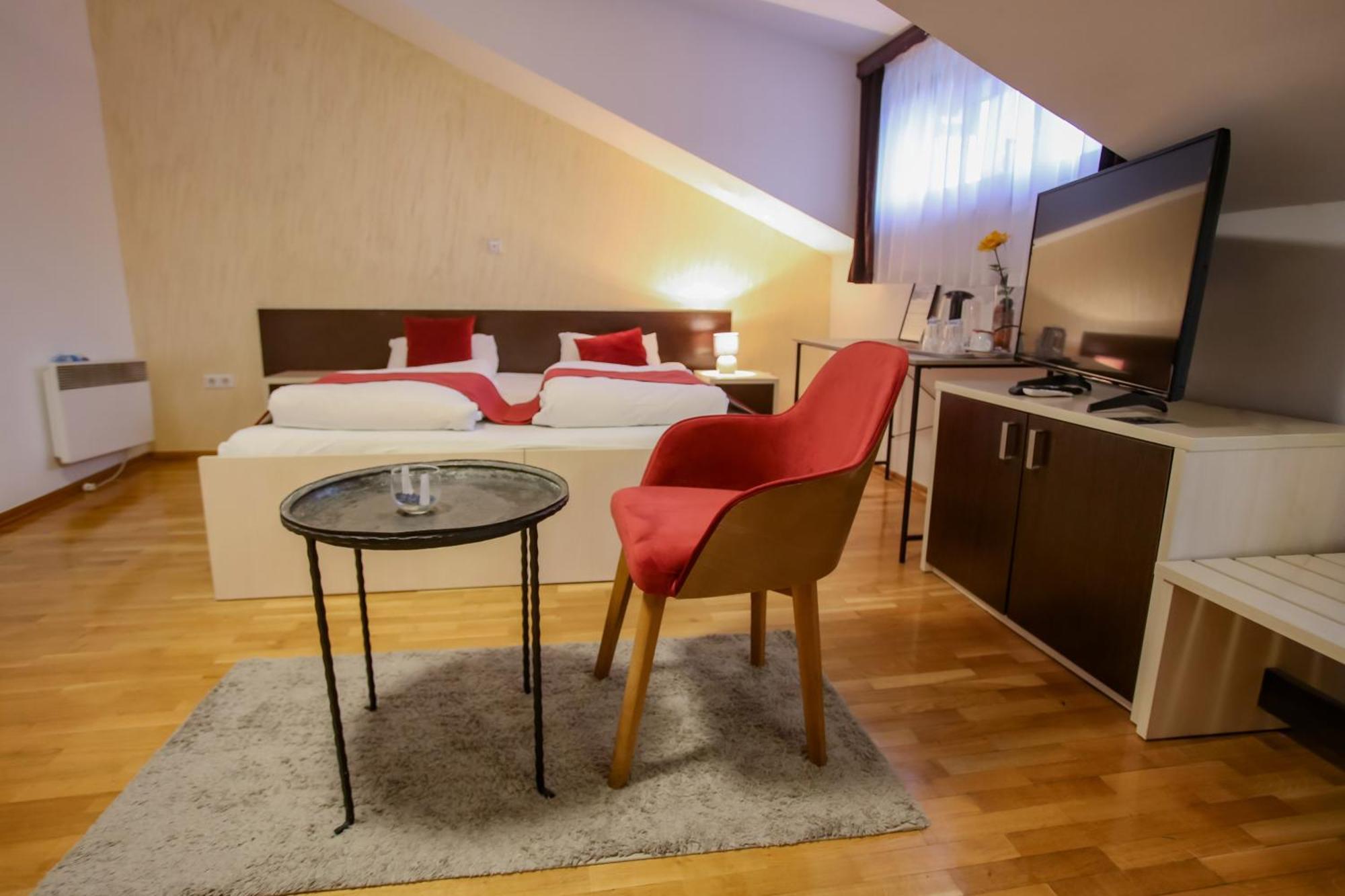 Hotel Emen Mostar Dış mekan fotoğraf
