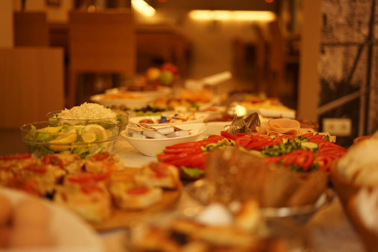 Hotel Emen Mostar Dış mekan fotoğraf